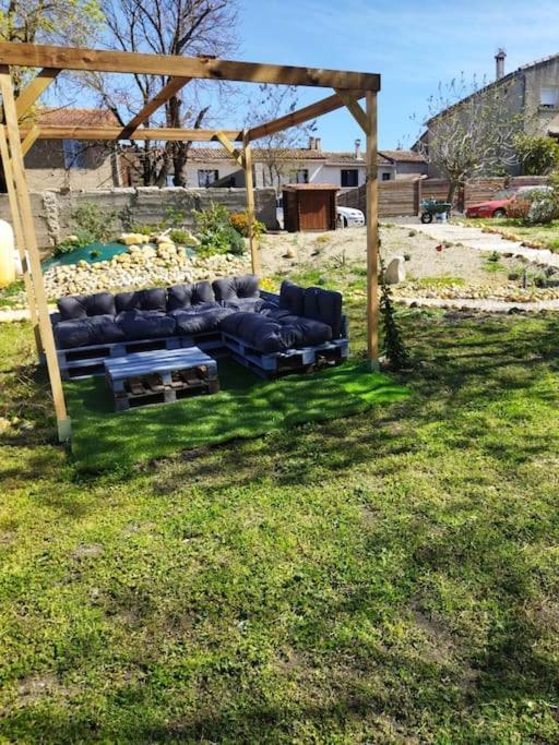 Mobile Home Saint-Christol-les-Ales Екстер'єр фото